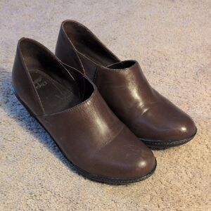 Dansko Dark Brown Women's Kitten Heels 39